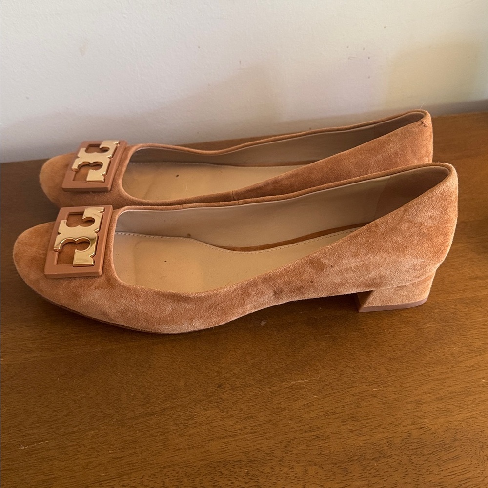 Tory Burch Suede Pumps Gigi